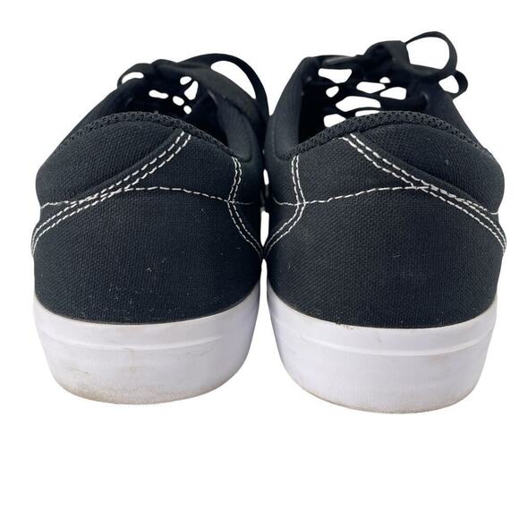 Nike SB Charge Black/White Skate Sneakers Mens Size 10 main image 11